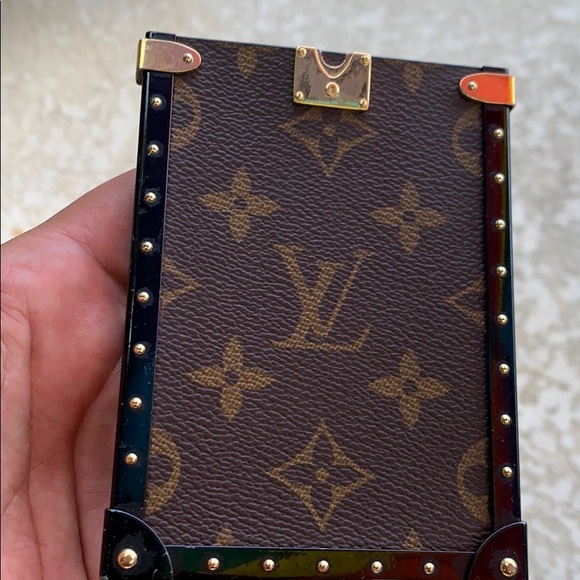 iPhone 8 Plus Trunk case - Picture 2 of 8